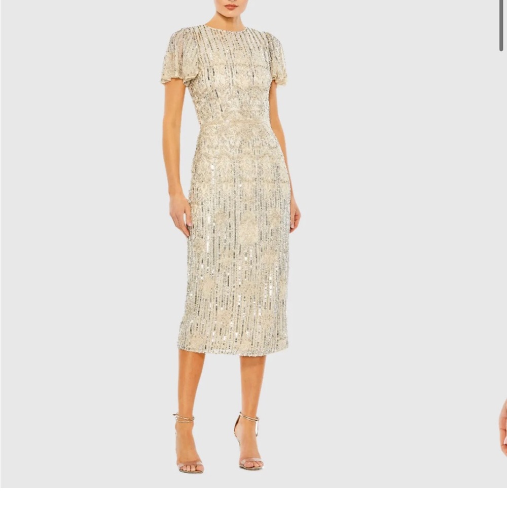New Mac Duggal Beige & Silver embellished flutter sleeve high neck dress size 10